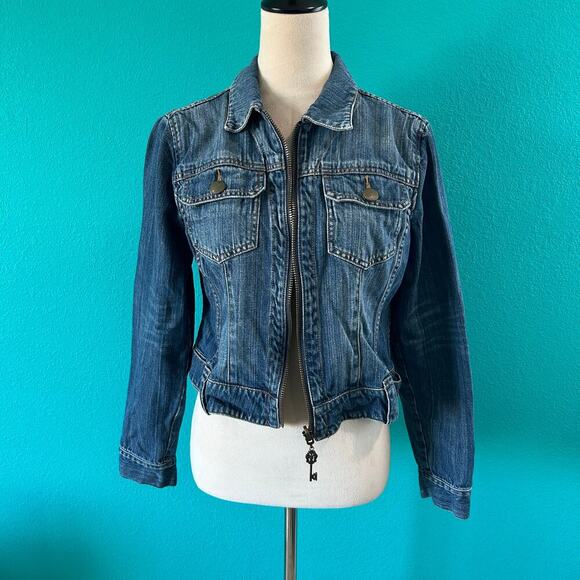 CAbi #906 Classic Retro Key Zipper Pull Reversible Butterfly Jean Jacket Size XS - Picture 3 of 7